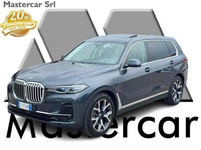 Image of BMW X7