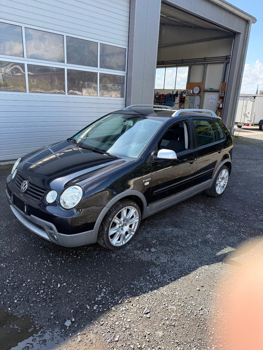 Volkswagen Polo 1.4 Fun Cross