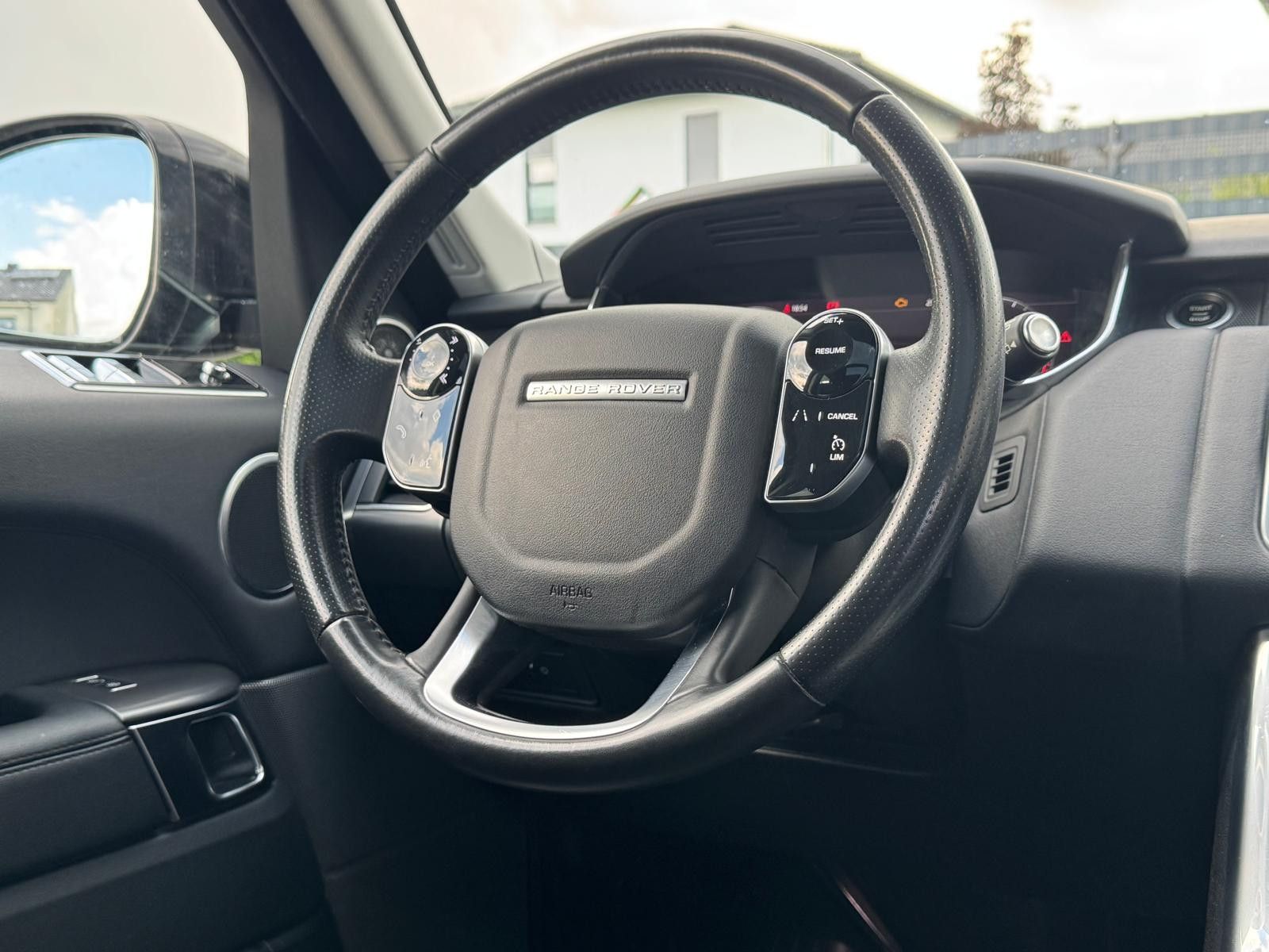 Fahrzeugabbildung Land Rover Range Rover Sport S HSE Facelift PANO+LED+360°+