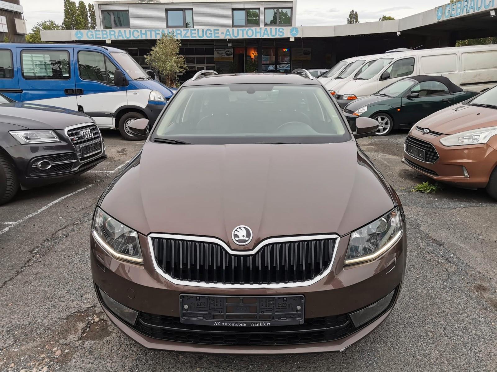 Skoda Octavia Combi L&K 4x4*NAVI*SHZ*PDC*EURO6