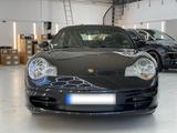 Porsche 996 Cabrio, 911, Carrera 4, schwarz - Porsche aus 2004: 911 Carrera 4s