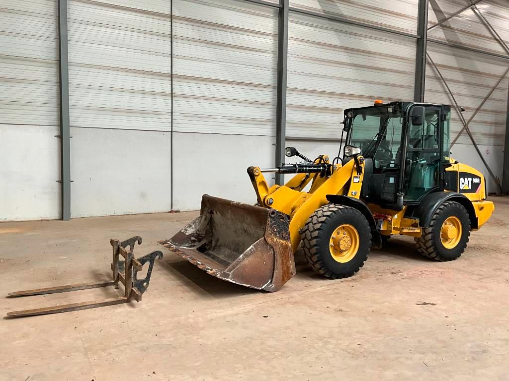 CAT 906 H 2