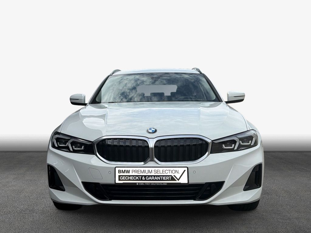 BMW 318i Touring Aut. Navi Harman Kardon foto 4