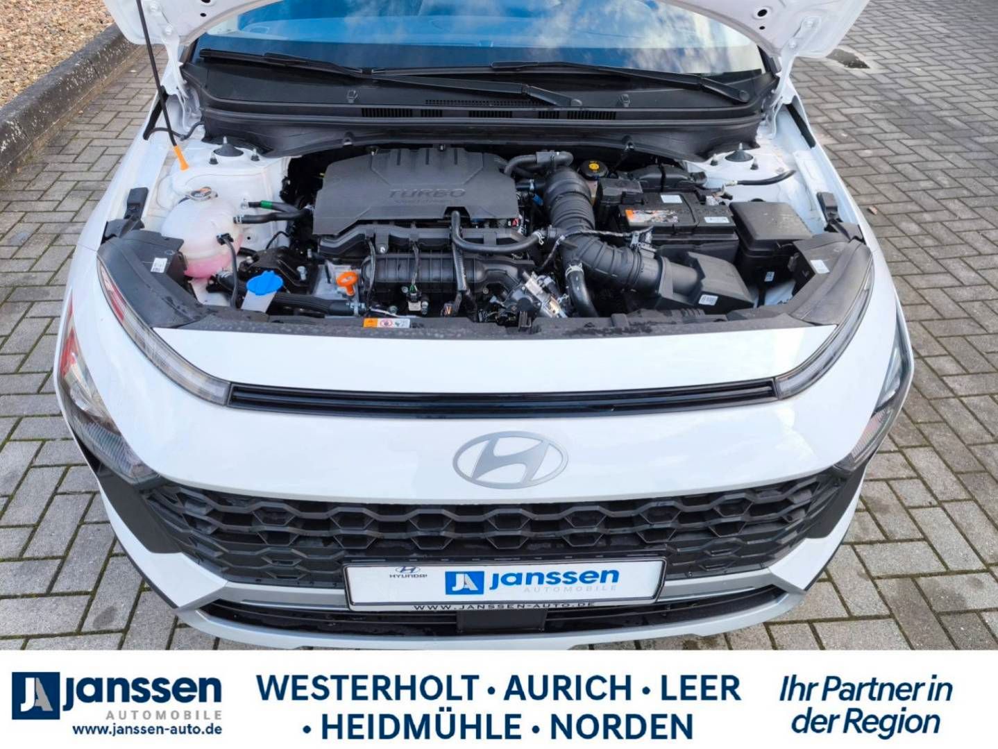 Fahrzeugabbildung Hyundai BAYON Select PDC Navi Klima Start-Stopp Rückfah