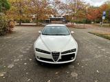 Alfa Romeo 159 1.8mpi (neuer TÜV, frische Bremsen usw.)  - weiße Alfa Romeo 159