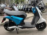 Piaggio 1 + 45 km/h e-Roller NUR 439 KM Keyless u.m. - ROLLER 45 KM H
