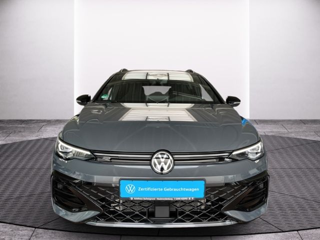 Fahrzeugabbildung Volkswagen Golf Variant 1.5 eTSI DSG R-LINE BLACK-STYLE NAV