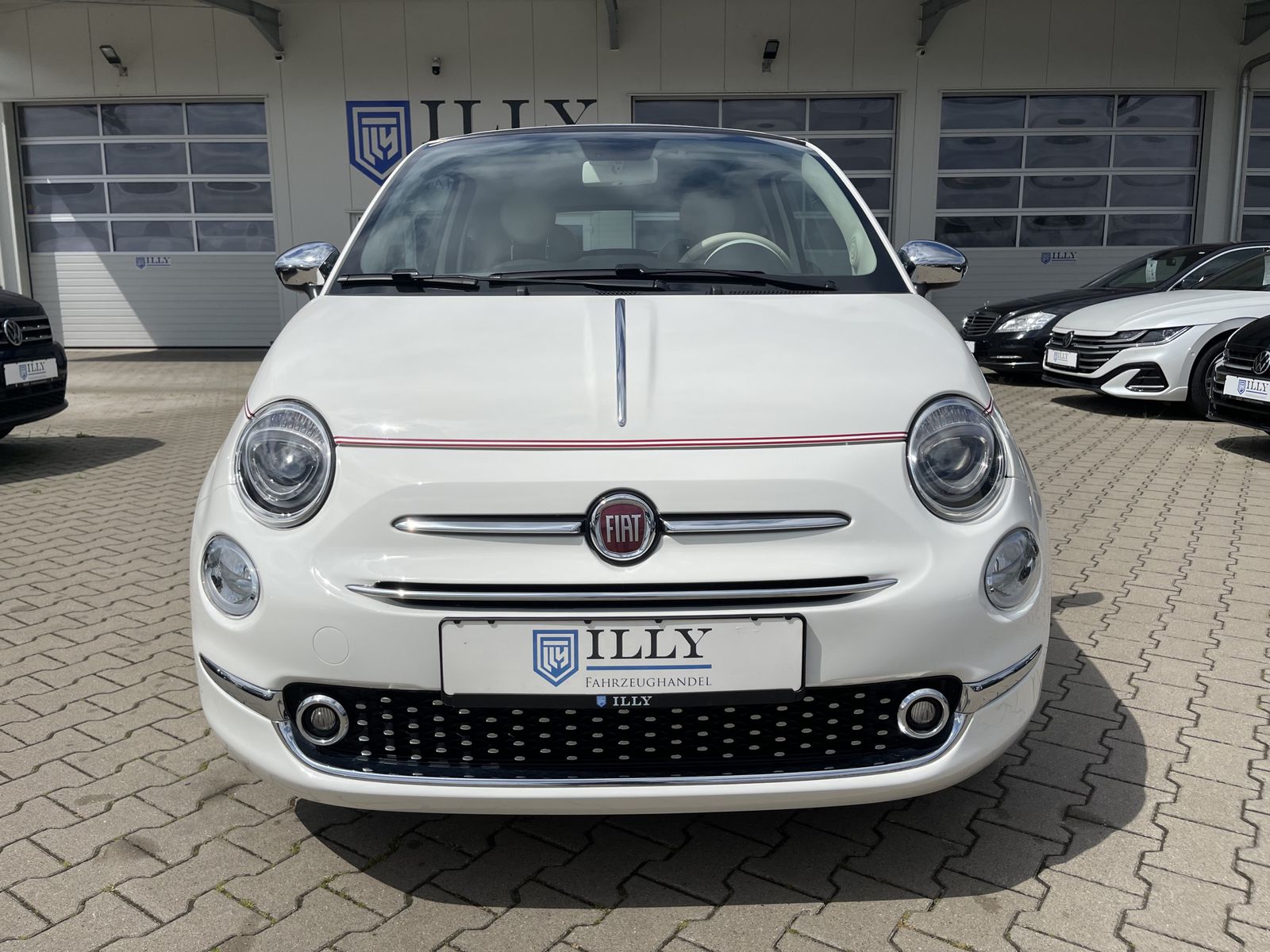Fahrzeugabbildung Fiat 500C 1.0 GSE Hybrid*DolceVita+Paket*PDC*NavI*