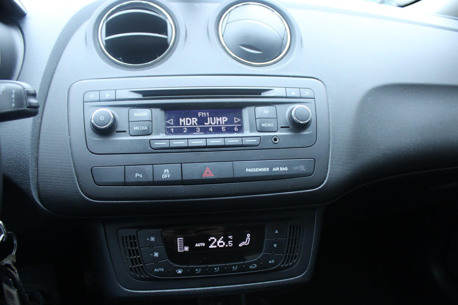 Seat Ibiza 2014 — photo 13