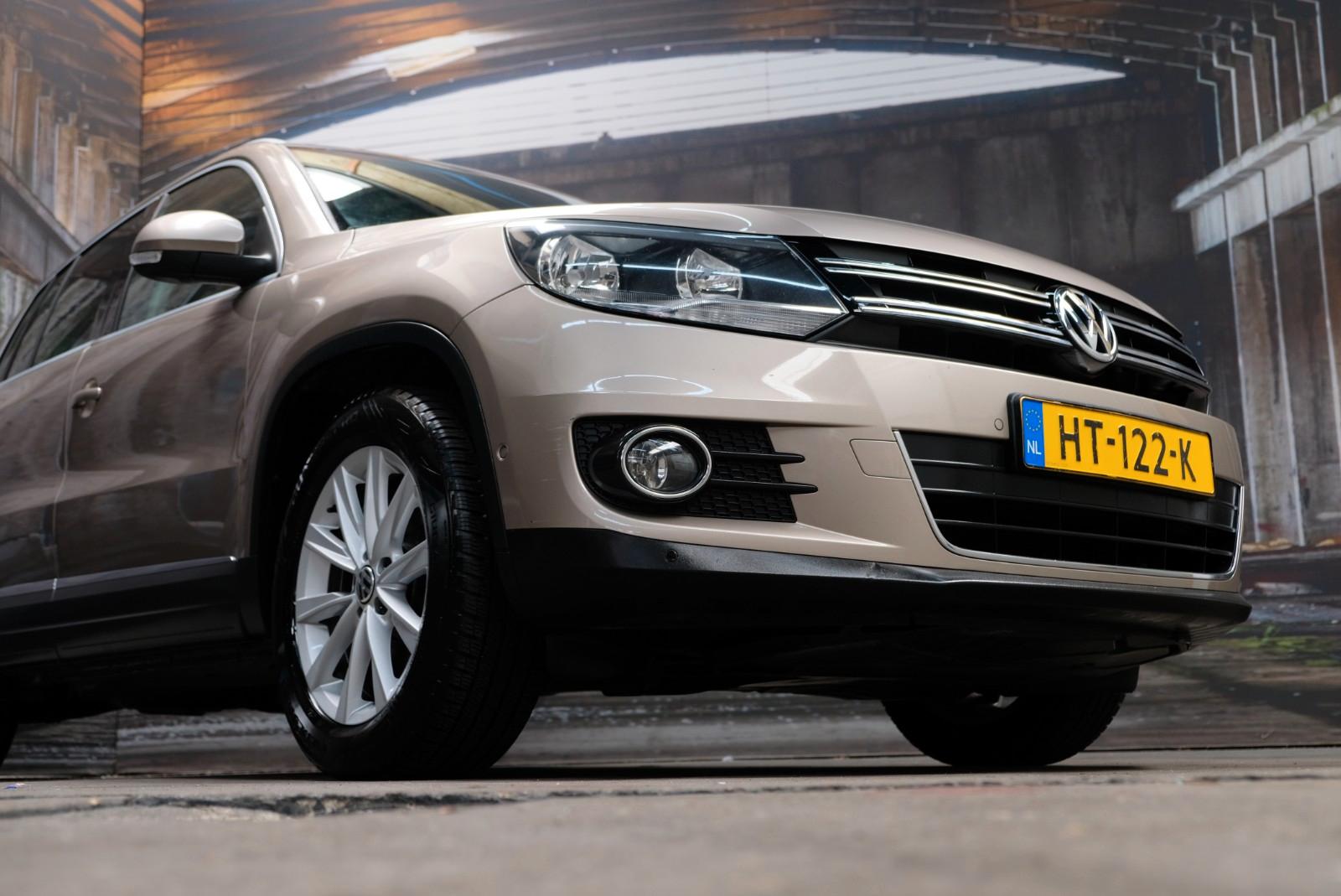 Volkswagen Tiguan 1.4 TSI Sport & Style BMT*Klima*Navi*Alu
