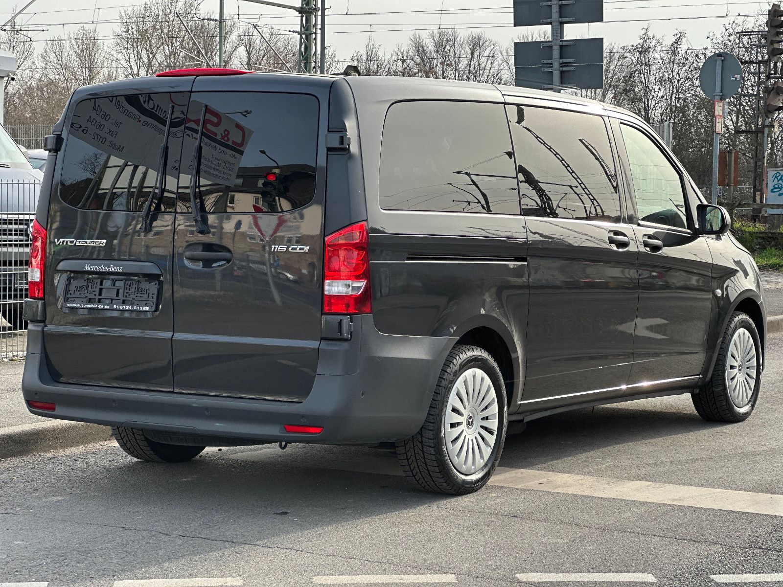 Fahrzeugabbildung Mercedes-Benz VITO TOURER 116 CDI PRO LANG*9 SITZER+KAMERA*