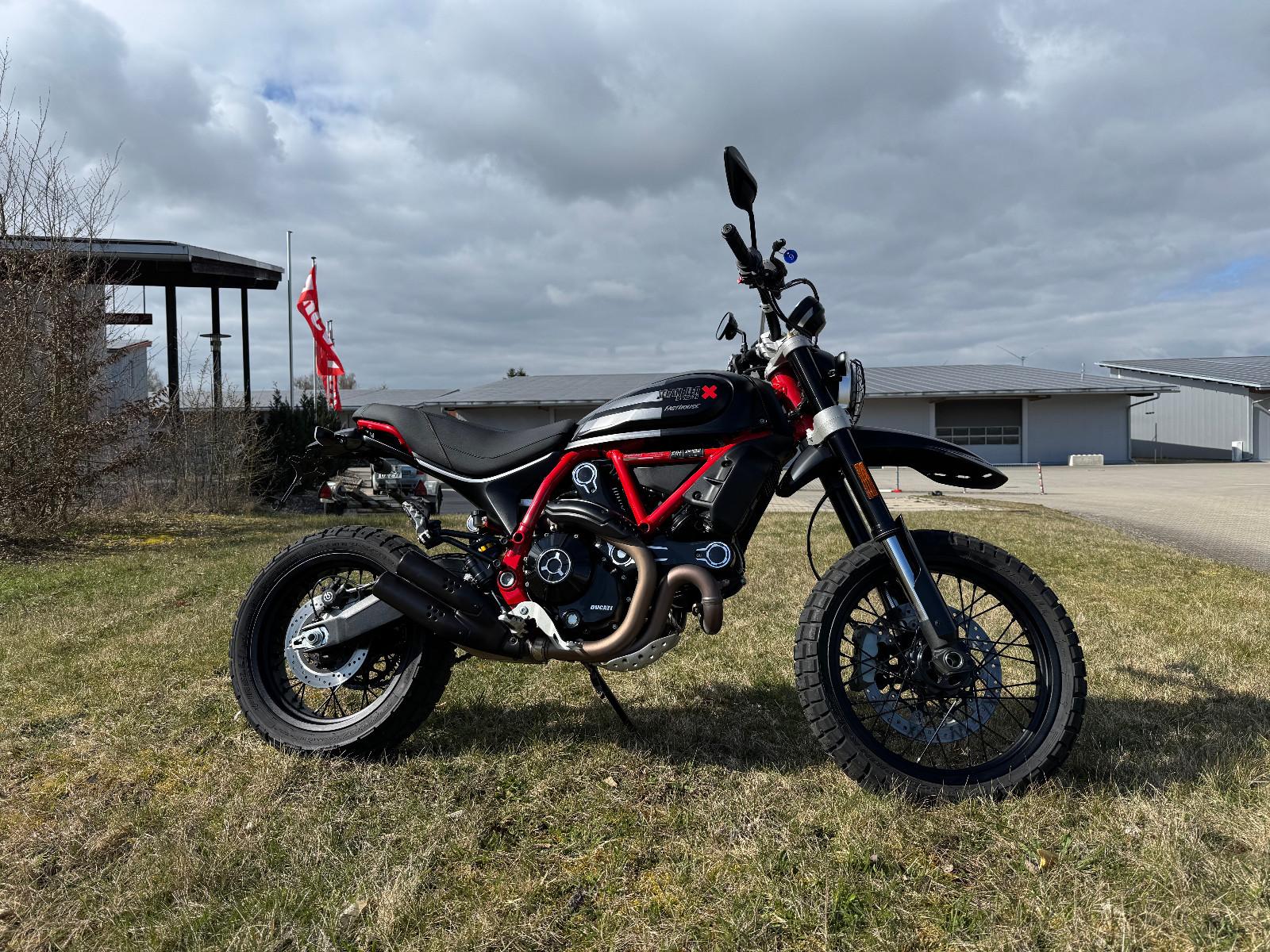 Ducati Scrambler 800 Desert Sled Fast House Nr.758