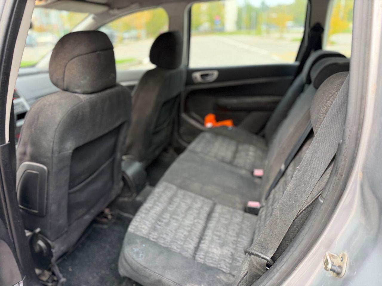Peugeot 307 2005 — photo 9