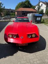 Corvette Chevrolet Corvette C3 Stingray Targa 5.7 V8 - rote Corvette C3