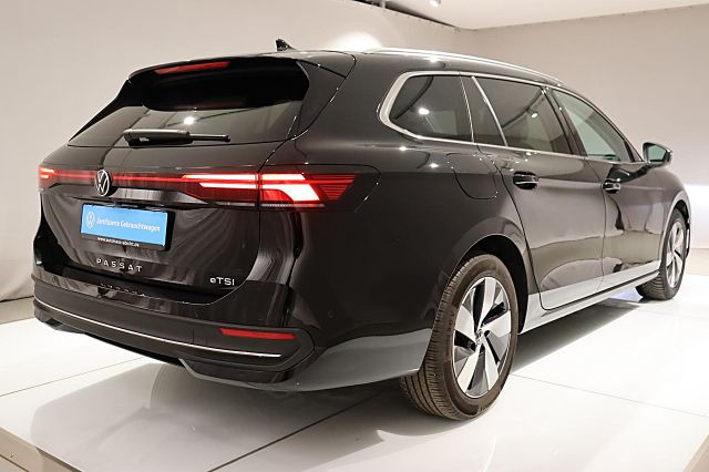 Passat 1.5 eTSI Business ACC KAMERA AreaView AHK