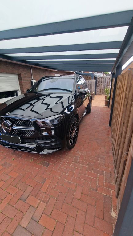 Image of Mercedes-Benz GLE 300