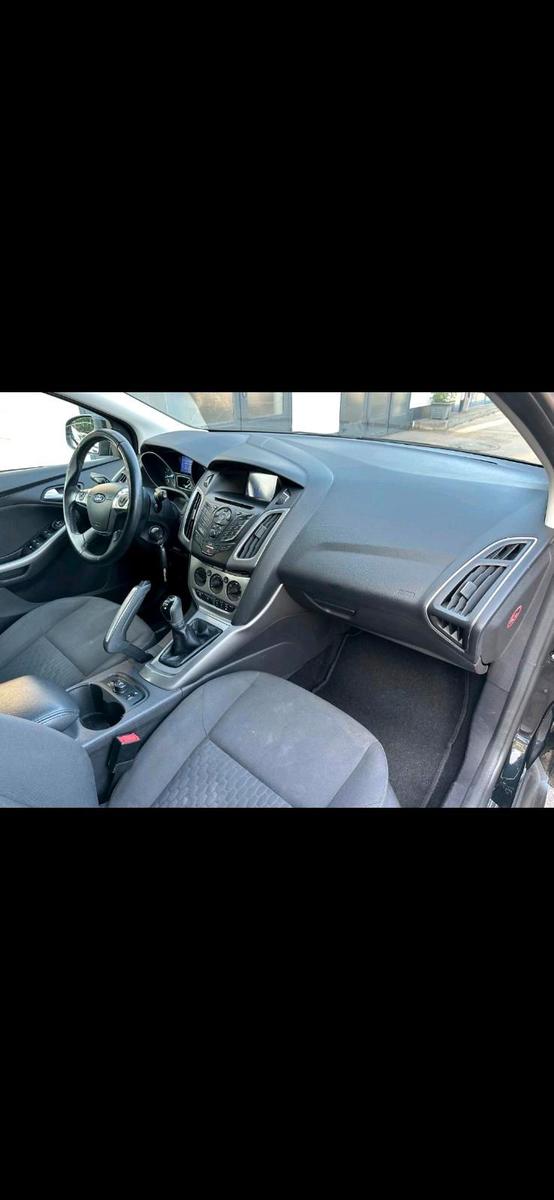 Ford Focus 2013 — photo 7