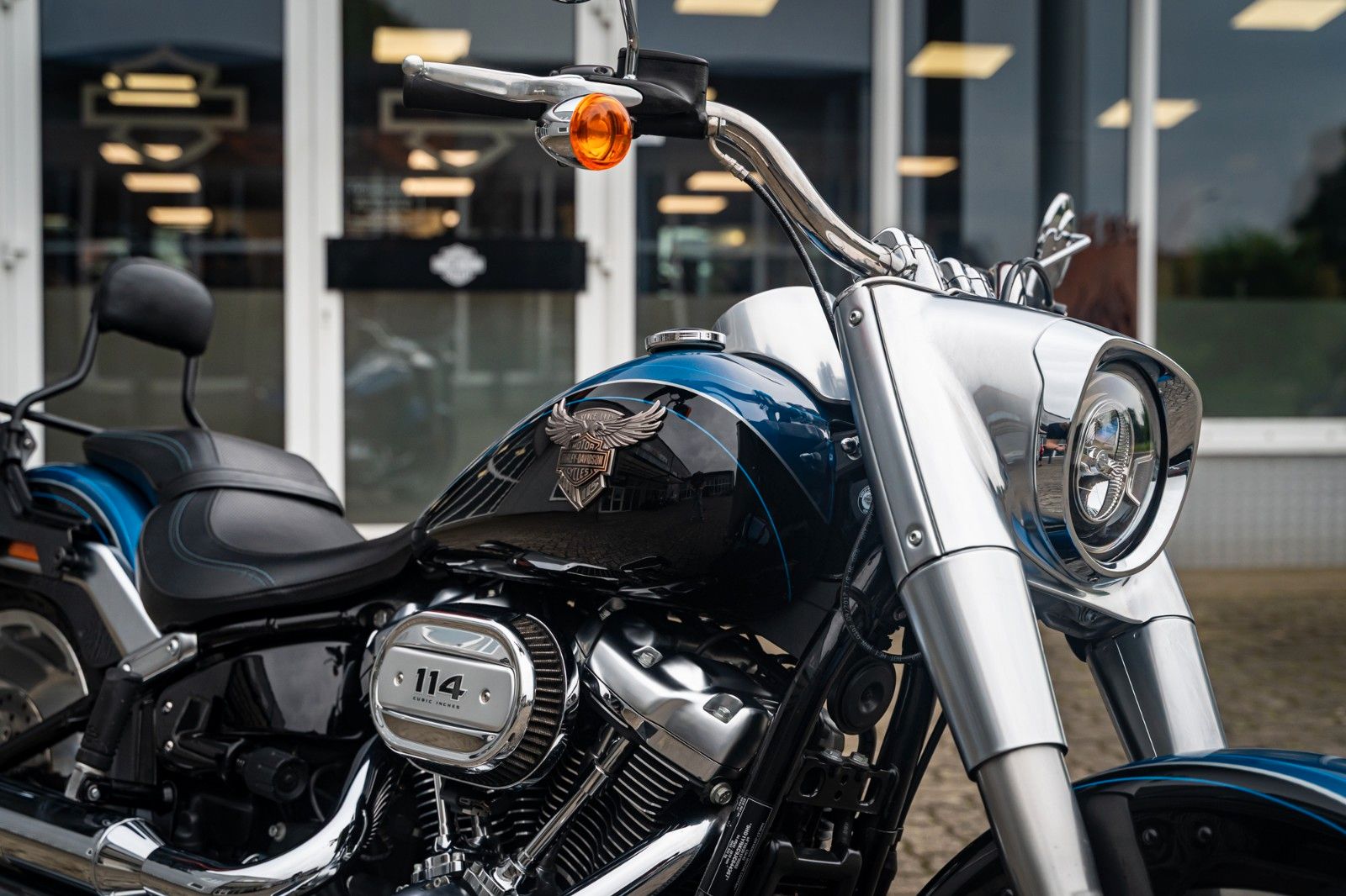 Fahrzeugabbildung Harley-Davidson FLFBS FAT BOY SOFTAIL 114 CUI ANV. JEKILL&HYDE
