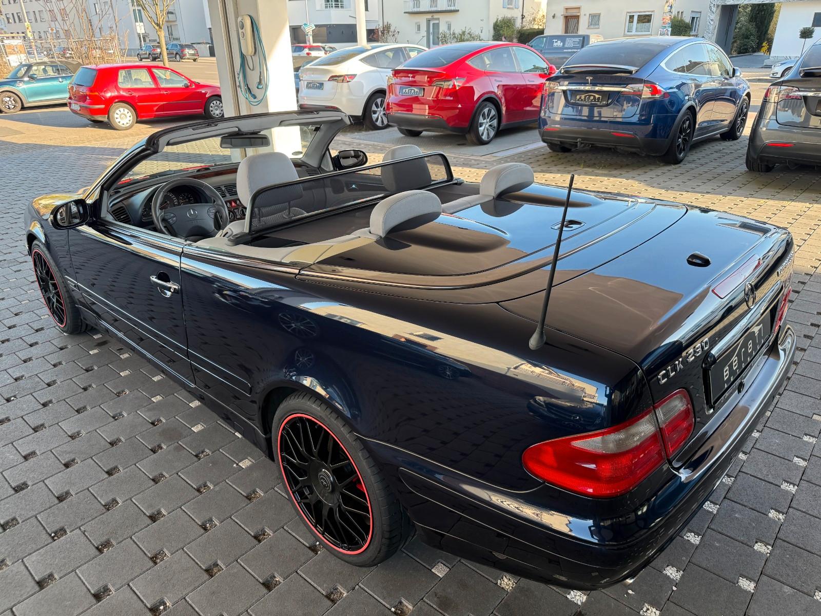 Mercedes-Benz CLK 230 K ELEGANCE final edition Auto.Cabrio