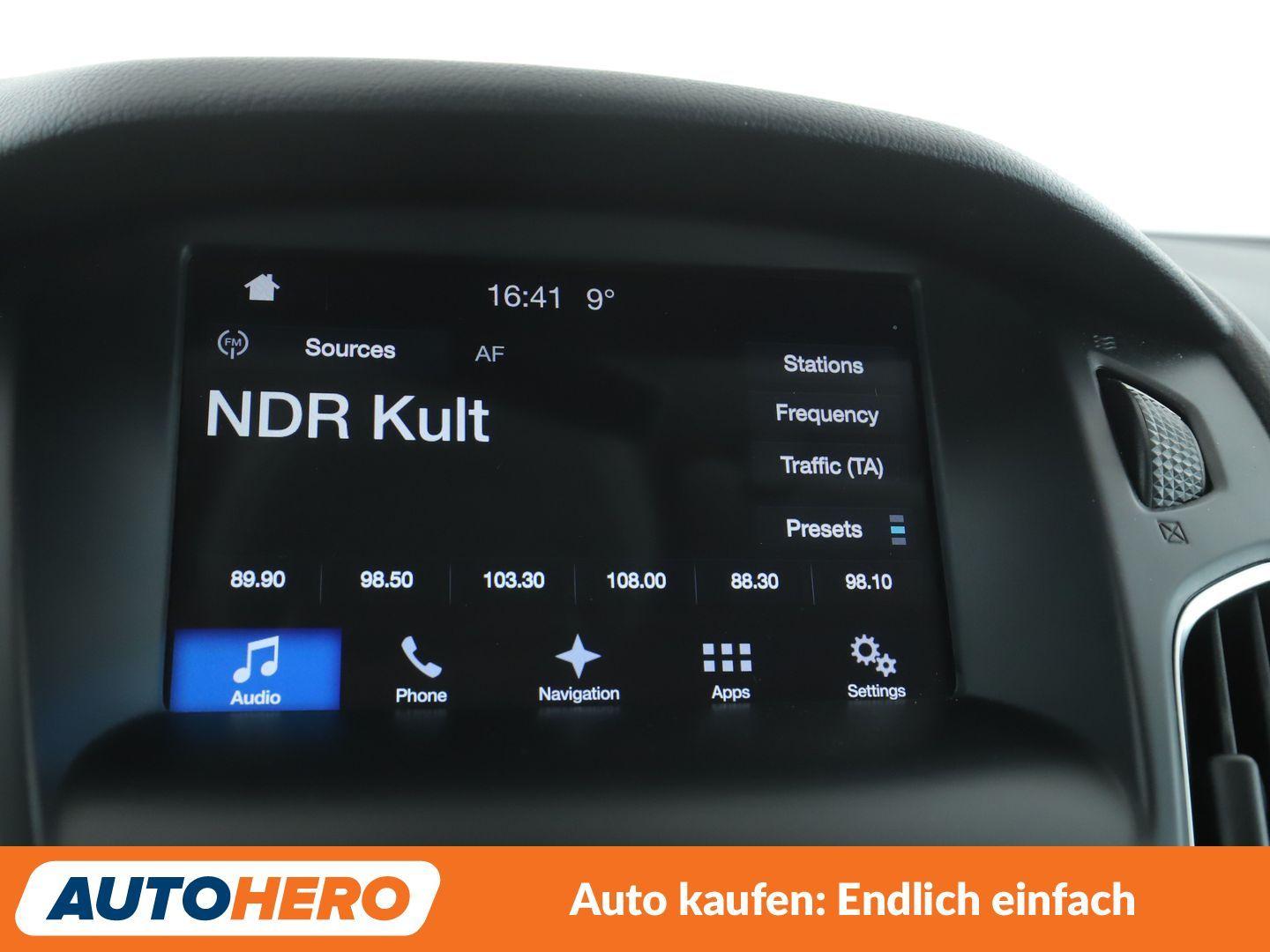 Ford Focus 1.0 EcoBoost Titanium*CAM*PDC*SHZ*KLIMA*