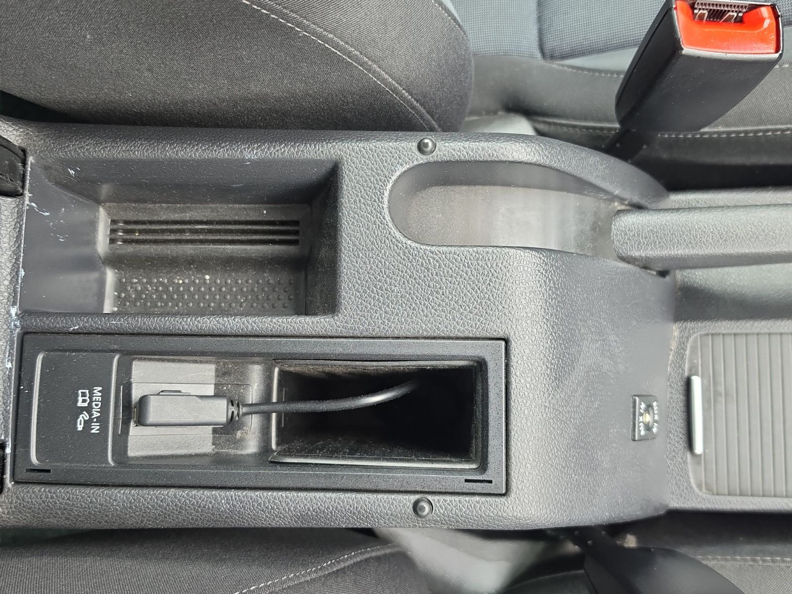 Fahrzeugabbildung Volkswagen Golf VI Style AUS 1.HAND SHZ PDC KLIMA TÜV NEU