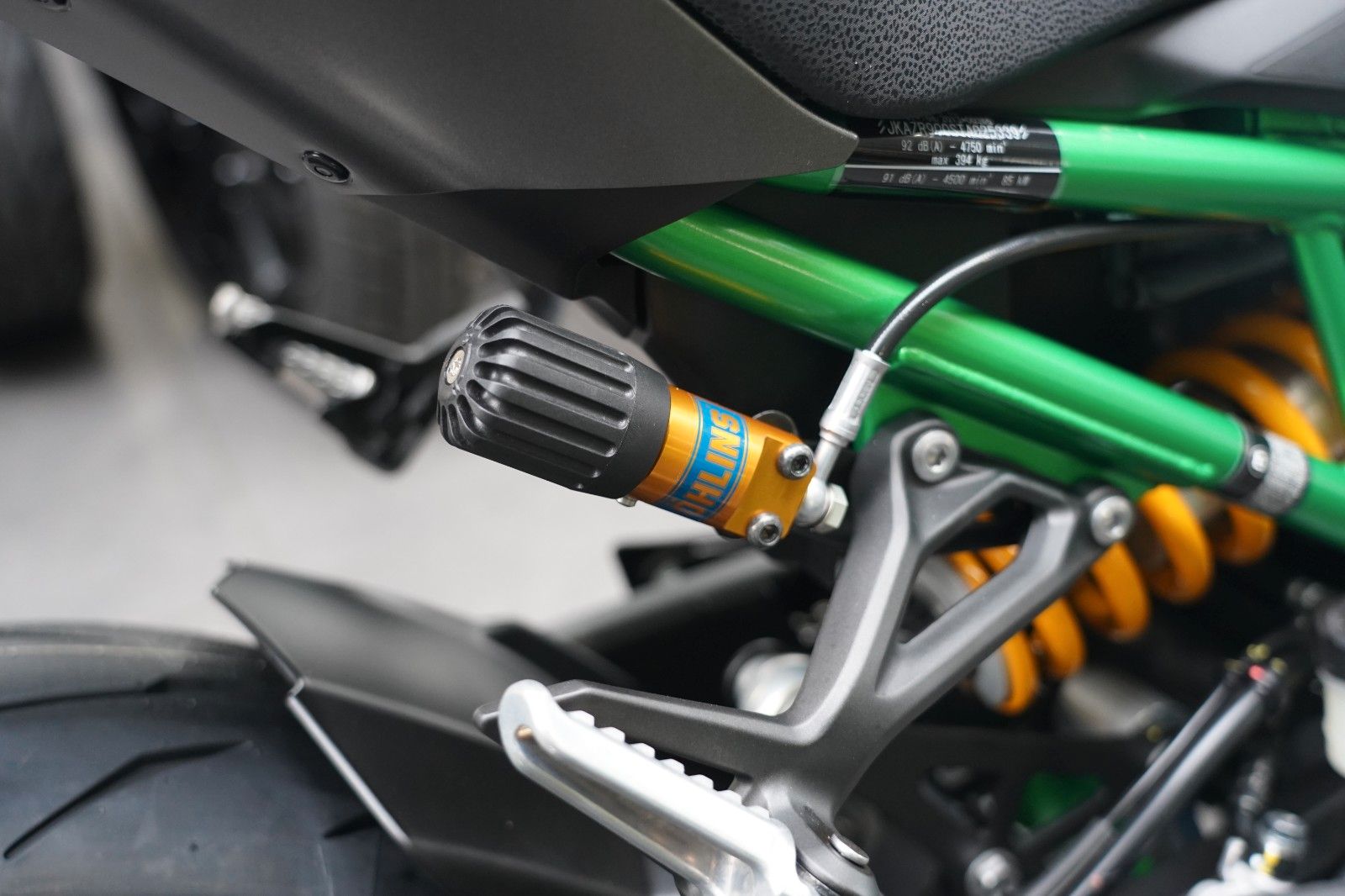 Fahrzeugabbildung Kawasaki Z900SE 2026 4 Jahre Garantie