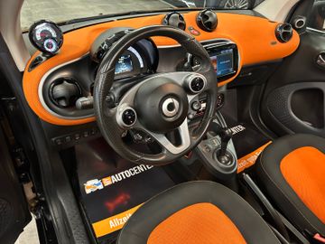 Smart ForTwo cabrio *2. Hand*Klima*SHZ*AHK*Kamera*Navi