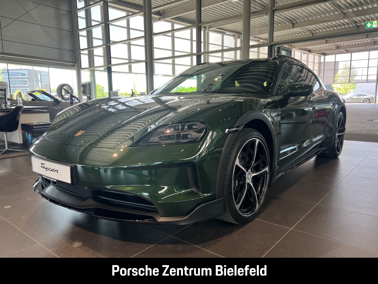 PORSCHE Taycan 4 Cross Turismo BOSE LED-Matrix Panorama