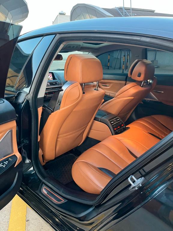 BMW 650