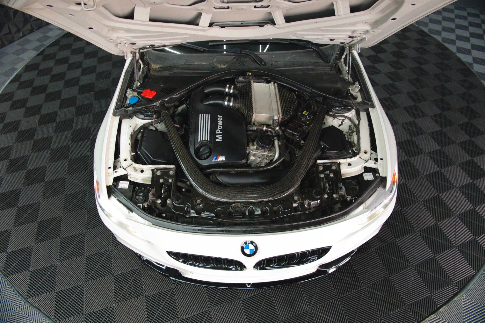 Fahrzeugabbildung BMW M4 Cabrio Performance Carbon 533PS Stage 2
