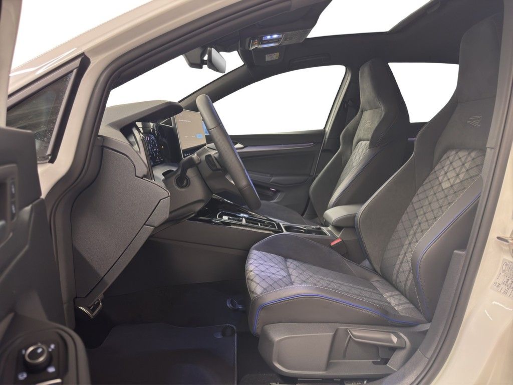 Volkswagen Golf - Bild 11