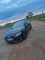 Audi A4 B8 avant - Audi 80 mit Benzin-Antrieb: Kombi