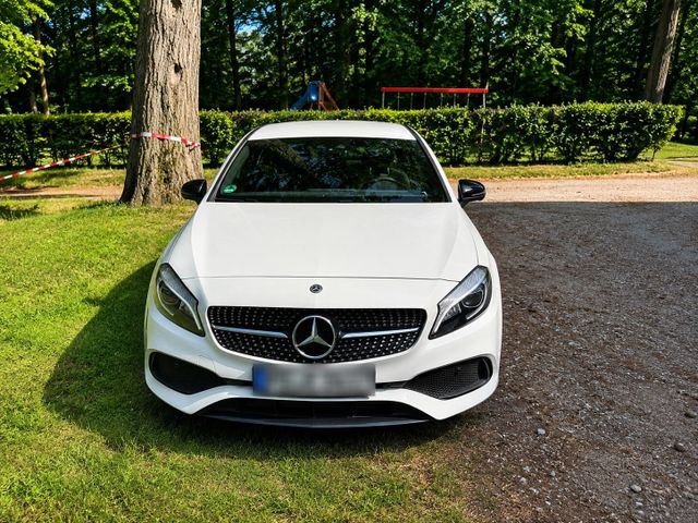 MERCEDES-BENZ Mercedes-Benz A180
