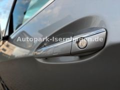 MERCEDES-BENZ E 220 CDI AVANTGARDE*Facelift*4xSHZ*S-Dach*Leder