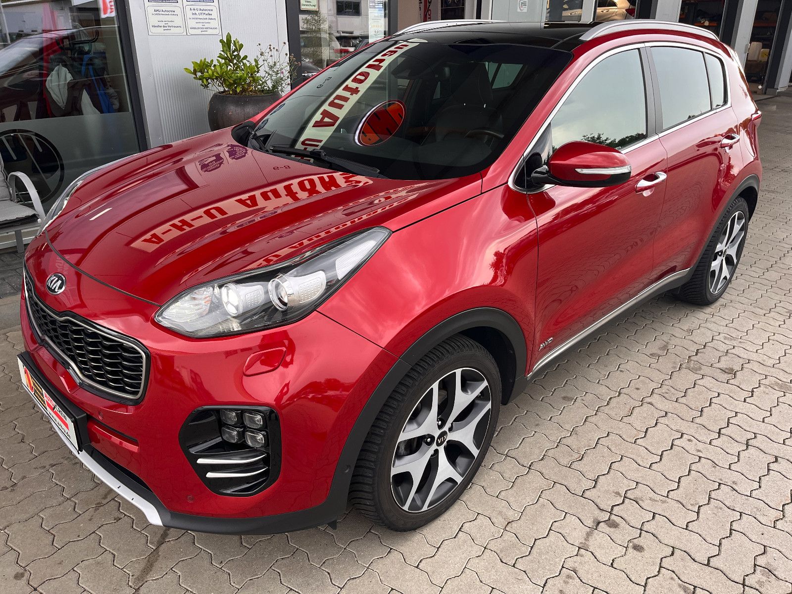 Fahrzeugabbildung Kia Sportage GT-Line 4WD 2.0 CRDI Automatik
