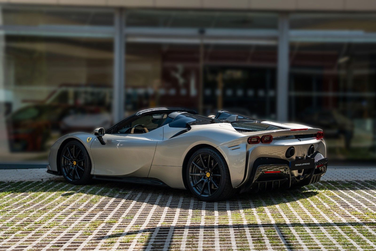 Ferrari SF90 imagem 3