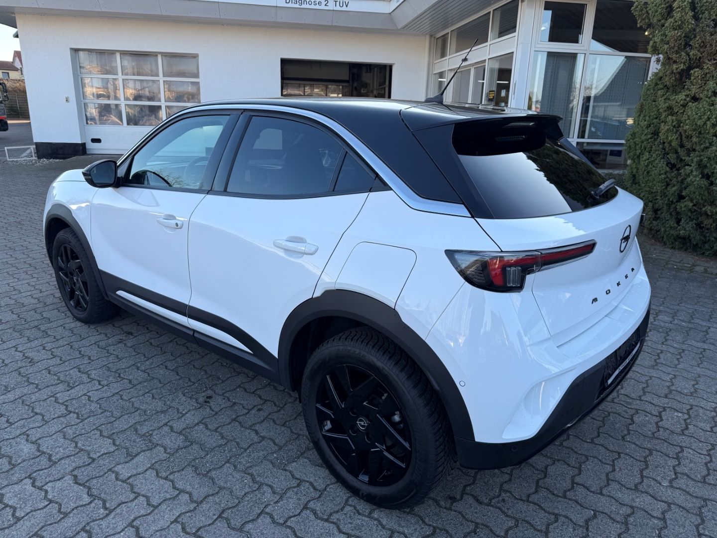 Fahrzeugabbildung Opel Mokka Ultimate Top Zustand +SHZ+LHZ+Kamera