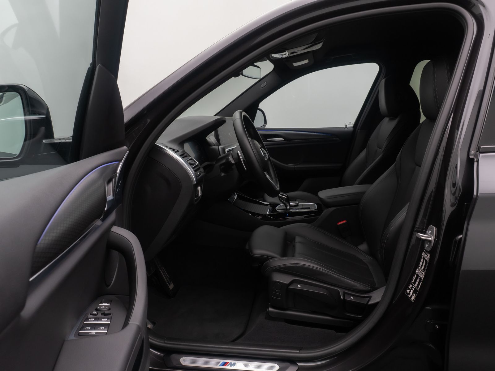 Fahrzeugabbildung BMW X3 xD30d M Sport 360° DAB AHK Lenkradheizung 19"