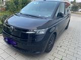 Volkswagen T7 Multivan 2,0 TDI SCR DSG Überhang -Lü - VW T7 Multivan von privat