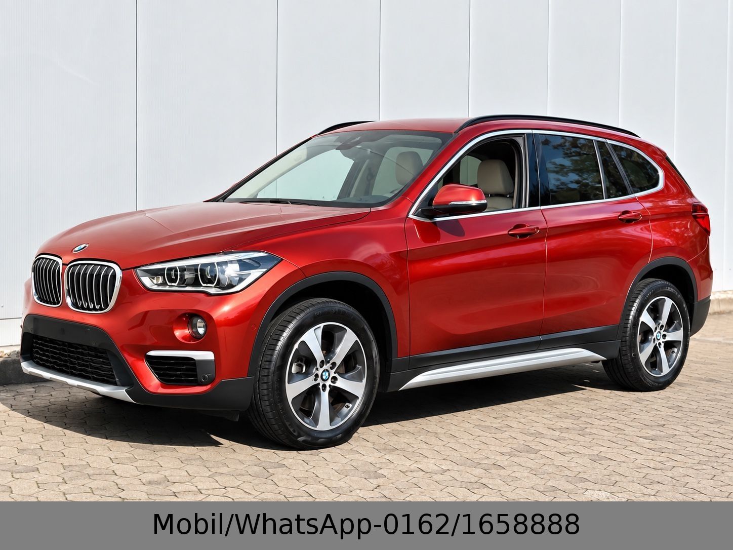 BMW X1 sDrive 20 i xLine Head-up LED Panorama foto 4
