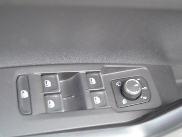 Polo 1.0 TSI DSG 90 PS Style IQ.DRIVE/MATRIX-LED