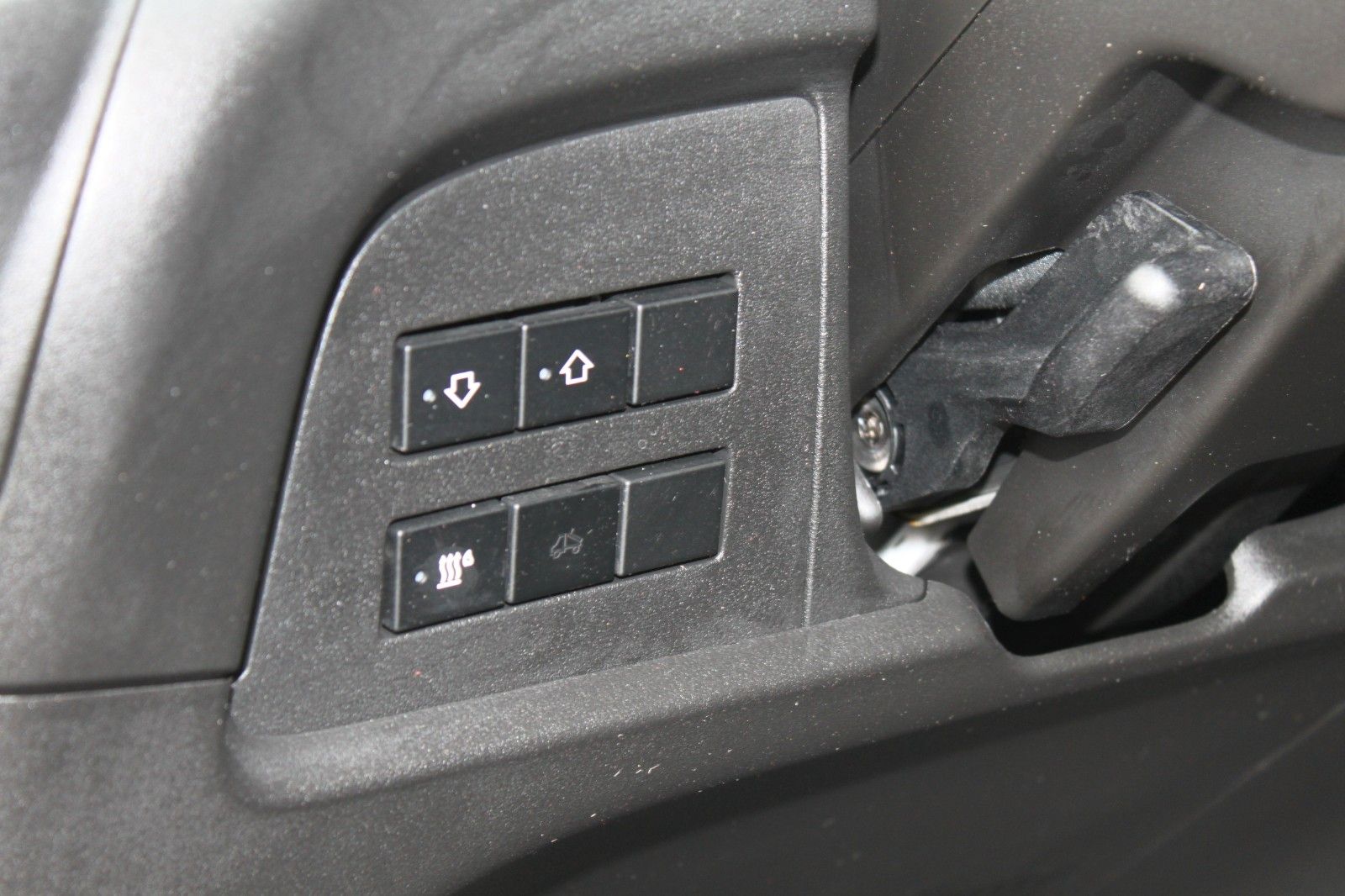 Fahrzeugabbildung Iveco 70C18 DoKa Meiller Kipper