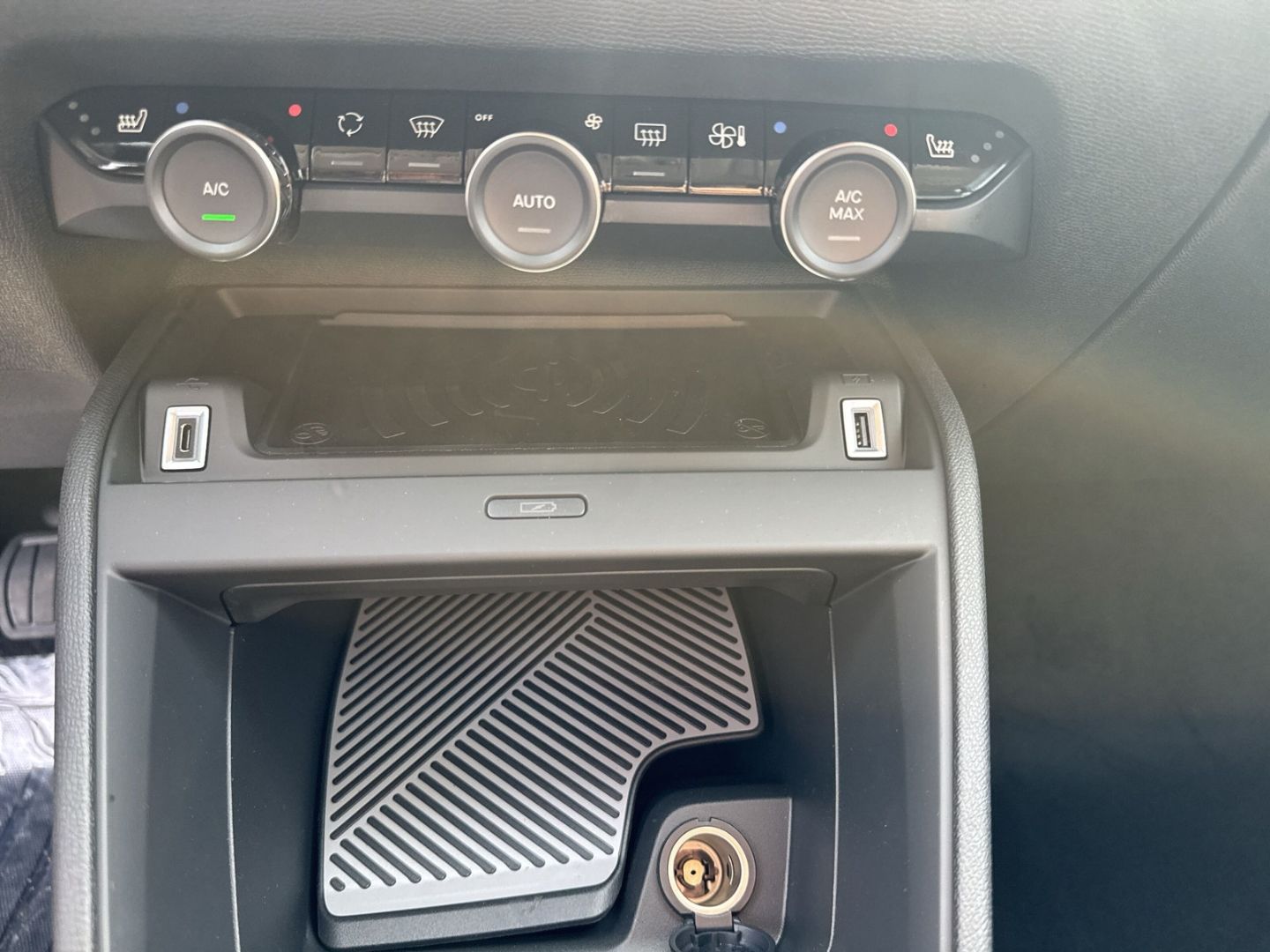 Citroën C4 - Bild 17