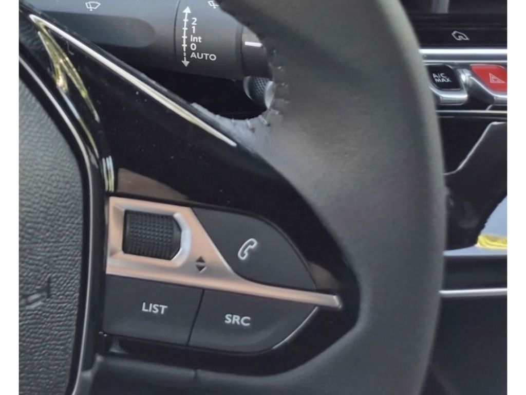 Peugeot 2008 - Bild 14