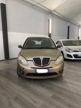 Lancia Ypsilon 1.4 16V Platino - gebrauchte Lancia Ypsilon aus dem Jahr 2007