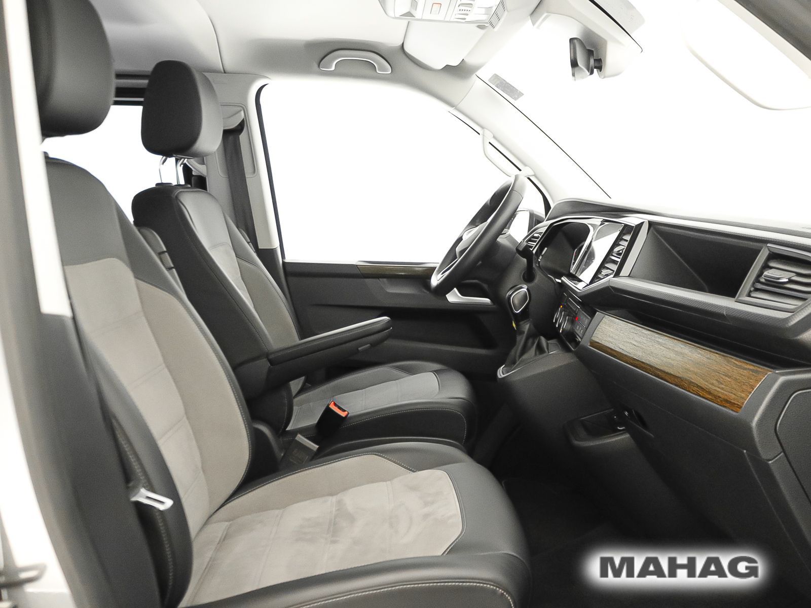 Volkswagen T6.1 Multivan Highline 4Mot 2.0 TDI 7-Sitzer AHK foto 13