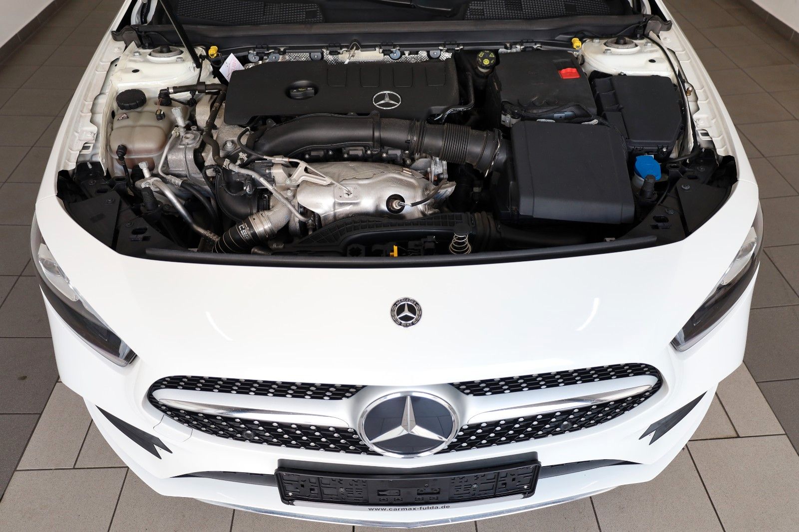 Fahrzeugabbildung Mercedes-Benz A 220 AMG Line T.Leder,Navi,LED,Kamera,SH,SR+WR