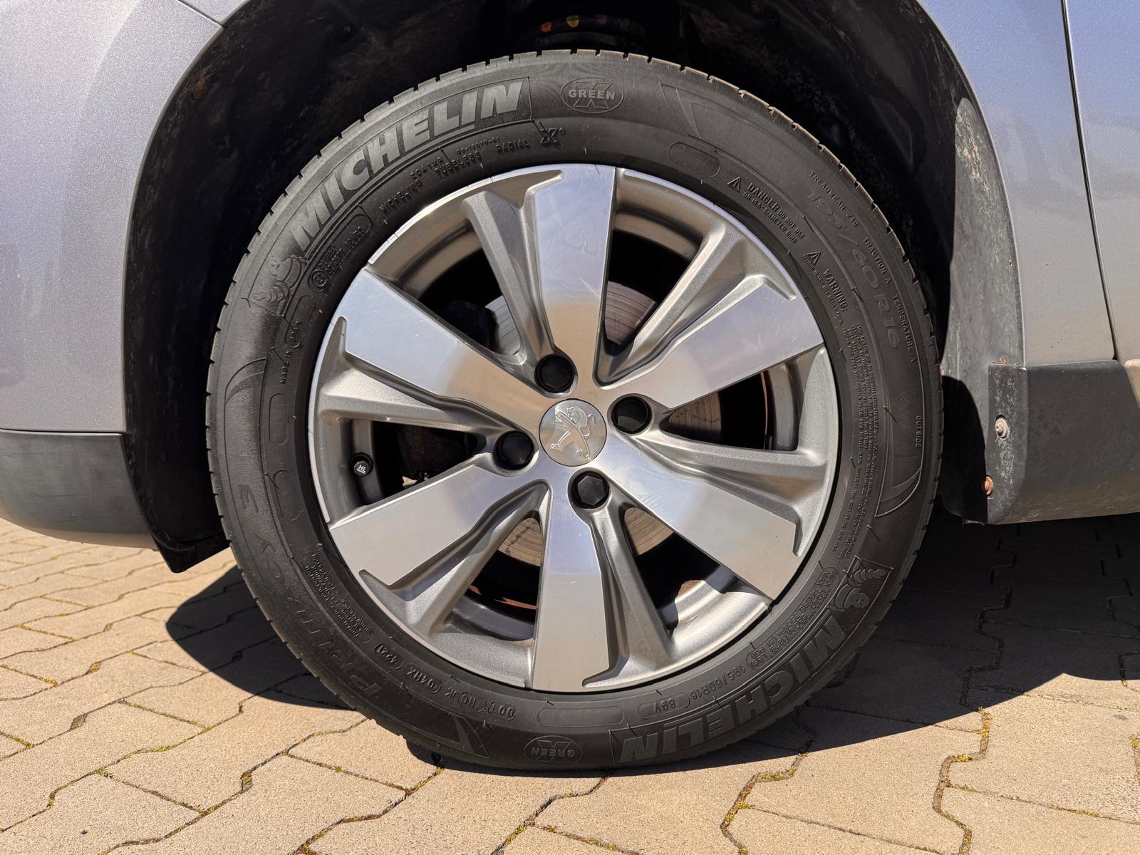 Peugeot 2008 Allure