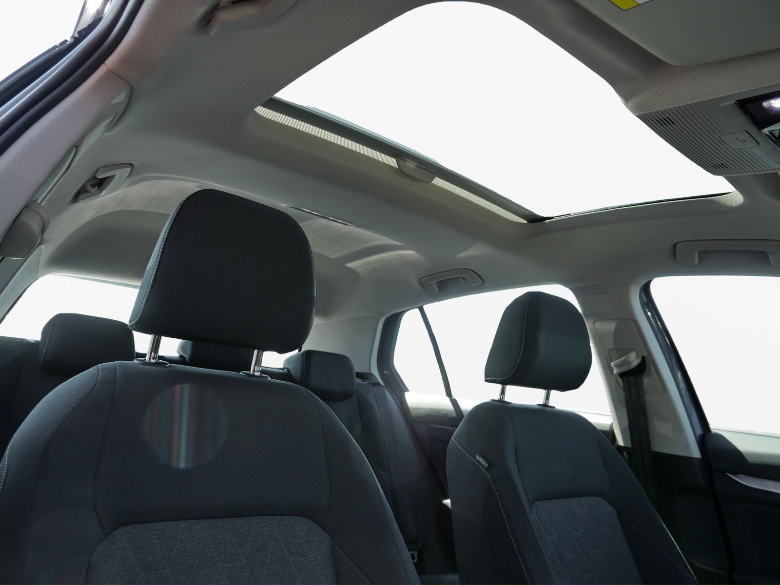 Volkswagen Golf - Bild 10