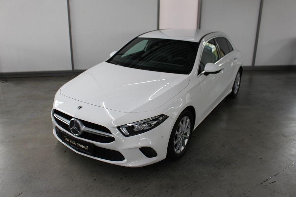 Mercedes-Benz A 180 Progressive LED 360 Kamera Keyless MBUX